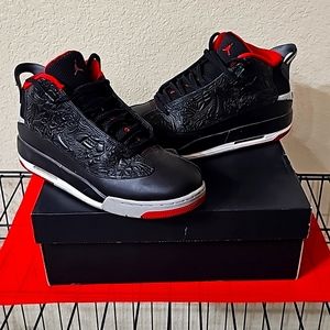 Air Jordan Dub Zero BG 7y Grade School Black, red, white, and grey